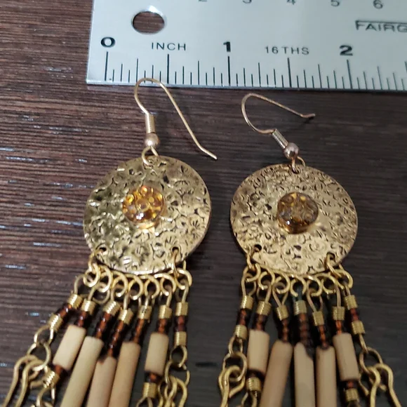 🔥HP🔥Boho chandelier earrings, gold tone, Amber center stone - Picture 6 of 8